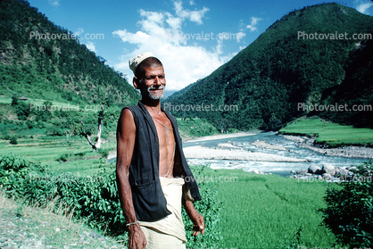 Nepal, Man, Male, Guy, Araniko Highway, la Bothe-Kosi river