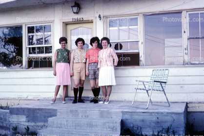 Women, Porch, 1960s