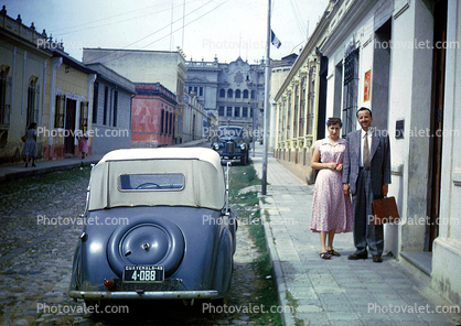 Car, Couple, curb, Sidewalk, 1950s