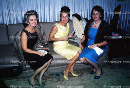 lady, female, woman, women, smile, laugh, smiling, dress, formal, shoes, high heels, legs, bouffant hairdo, October 1964, 1960s
