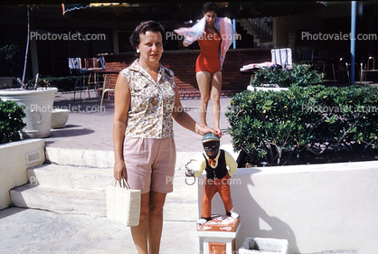Racist Statue, figurine, August 1959, 1950s