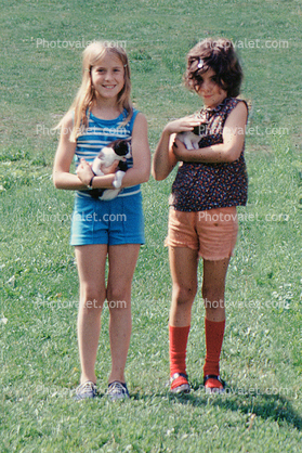 smiling girls, Kitty, kitten, 1960s
