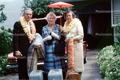 Bob, Estelle, Lidy Wayson, Honolulu Hawaii, May 1963, 1960s