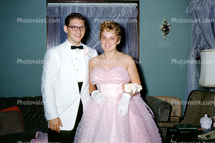 Bernie & Carol, Prom night, bouffant hairdo, suit, man, male, female, girl, May 1960, 1960s