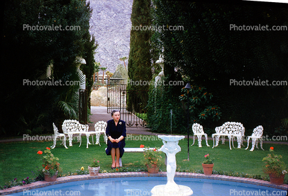 Pond, Gardens, Woman Sitting, outdoor furniture, Water Fountain, aquatics, sculpture, 1950s