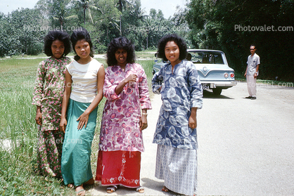 women, girls, car, Malaya, 1963, 1960s