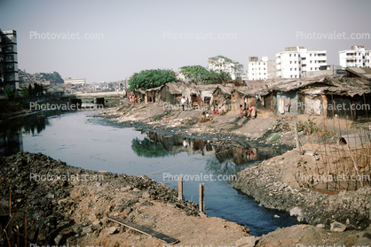 Shanty Town, homes, shacks, slums, apartments, buildings, contrast, rich, poor, Mumbai