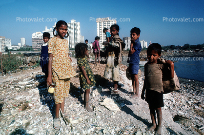 Children picking through trash, Khroorow Baug, Mumbai, Back Bay, Girl Picking Trash, Fort Beach