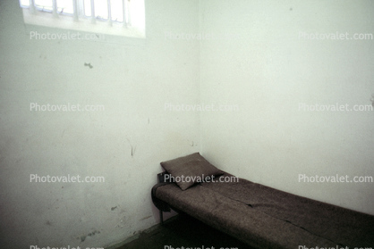 cot, Robbins Island Prison