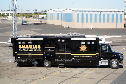 Mobile Command Center, Contra Costa County Sheriff, Freightliner