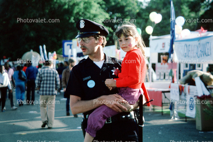 Crying Child Lost, Girl, Police Man