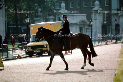mounted police, England