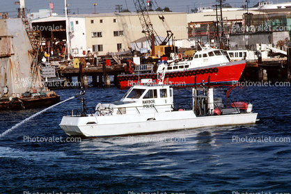 Harbor Patrol, Fire boat