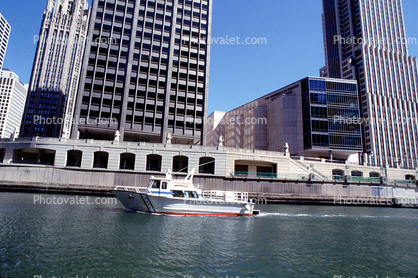 Harbor Police, Chicago River, Boat, buildings, waterfront
