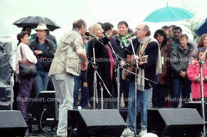 Peter Paul & Mary, performance, Earth Day 1990