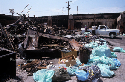 Rodney King Riots, Looting, 1992