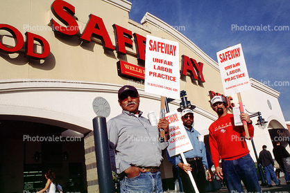 Safeway Grocery Store, Strike