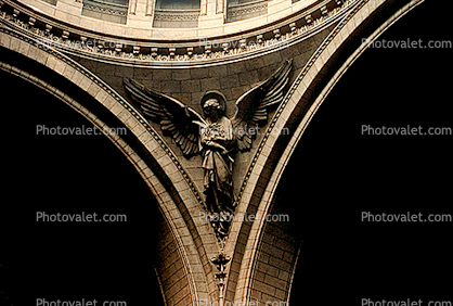 Triangle, bar-Relief Angel, Sacre Coeur Basilica