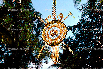 Penjors, bamboo & palm leaf flags, Gods Eye, Dreamcatcher