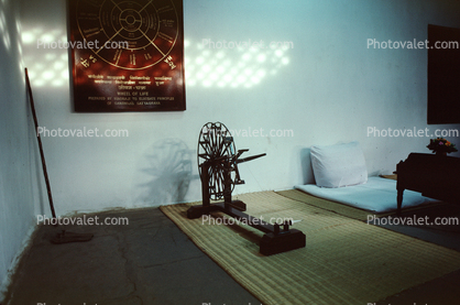 Spinning Wheel, Hridaya Kunj, "abode of the heart", Mohandas Karamchand Gandhi, Ahmedabad, Gujarat, October 2 1988