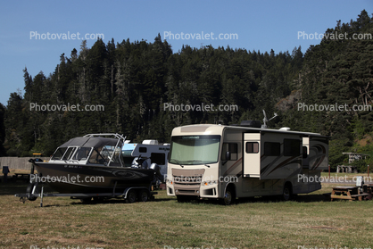 Boat, Georgetown GT3, Recreational Vehicle, Campsite, Albion, Mendocino County