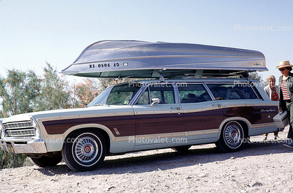 Ford Country Squire, Station Wagon, Aluminum Boat, Car, vehicle, January 1971, 1970s