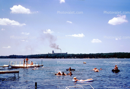 airbattress, Lake, docks, swimwear, trunks, Illinois, 1966, 1960s