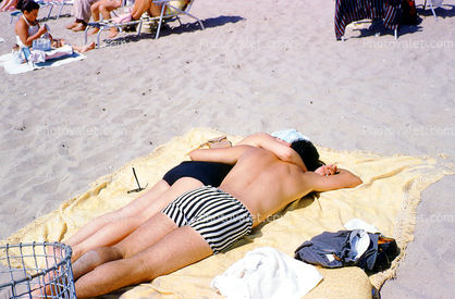 Man, trunks, beachwear, sunburn, sun worshipper, 1958, 1950s