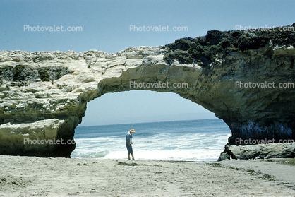 arch, beach, ocean, sand, rock, retro, shoreline, coast, coastal, ocean
