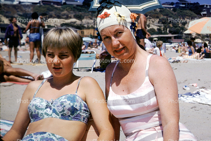 Mother, Daughter, Beach, Bathingcap, 1960s
