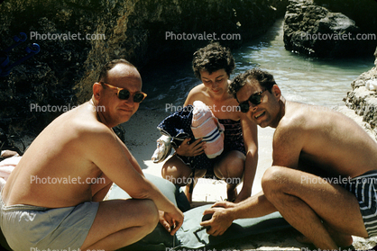man, male, shirtless, trunks swimsuit, glasses, back, woman, guy, Lady, 1950s