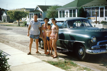 Suburban Family, boy, girl, man, woman, father mother, son, daughter, 1950s