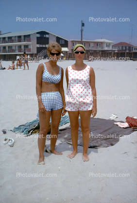 Beach, Bikini, Ladies, 1960s