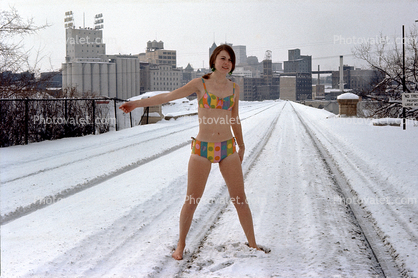 Bikini Girl in the Snow, cold