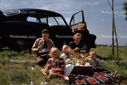 Roadside Picnic, Family, 1950s