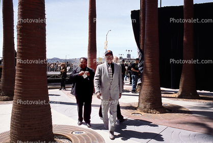 Willie Mays Walking, #24, Willie Mays Plaza Dedication, 31 March 2000