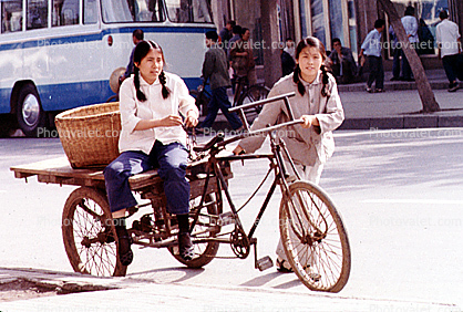 China, Women, Basket, Tri-wheeler, Three-wheeler, 3-Wheeler