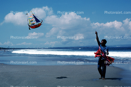 Tall Ship Kite, Beach, Ocean, clouds, sand, Flying a Kite