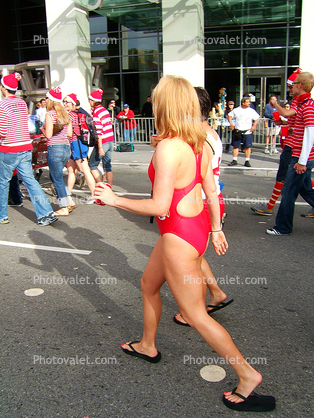 Woman, aio, legs, leggy, bathingsuit, Bay to Breakers Race, Howard Street, SOMA, 2005