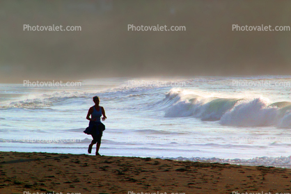 Runner at Baker Beach, waves, sand, Pacific Ocean, Woman Running