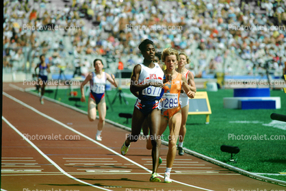 Track Meet, race track, runners