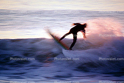 right break, Topanga Beach, Surfer, Surfboard