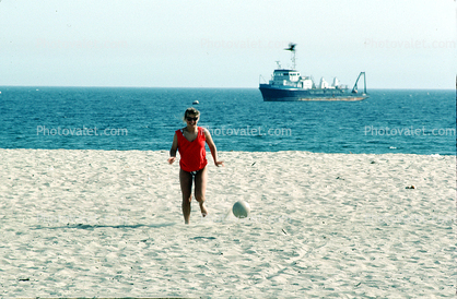 Volleyball Net, Beach, Pacific Ocean, Playing