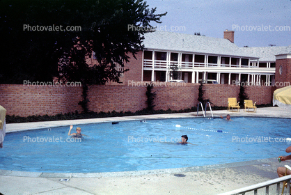Olde Colonial Motel, Alexandria, Virginia, Pool, 1960s