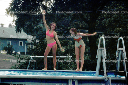 Girls, Backyard, Summer, Lawn, 1960s