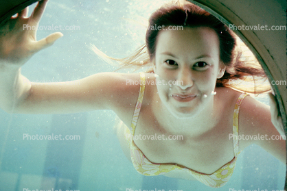 Girl, Underwater