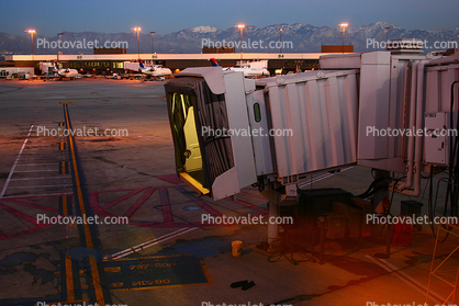 Jetway, Salt Lake City International Airport, Airbridge