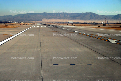 Runway, Albuquerque International Sunport