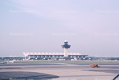 Control Tower, Washington Dulles International Airport, (IAD)