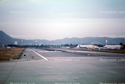 Burbank-Glendale-Pasadena Airport (BUR)